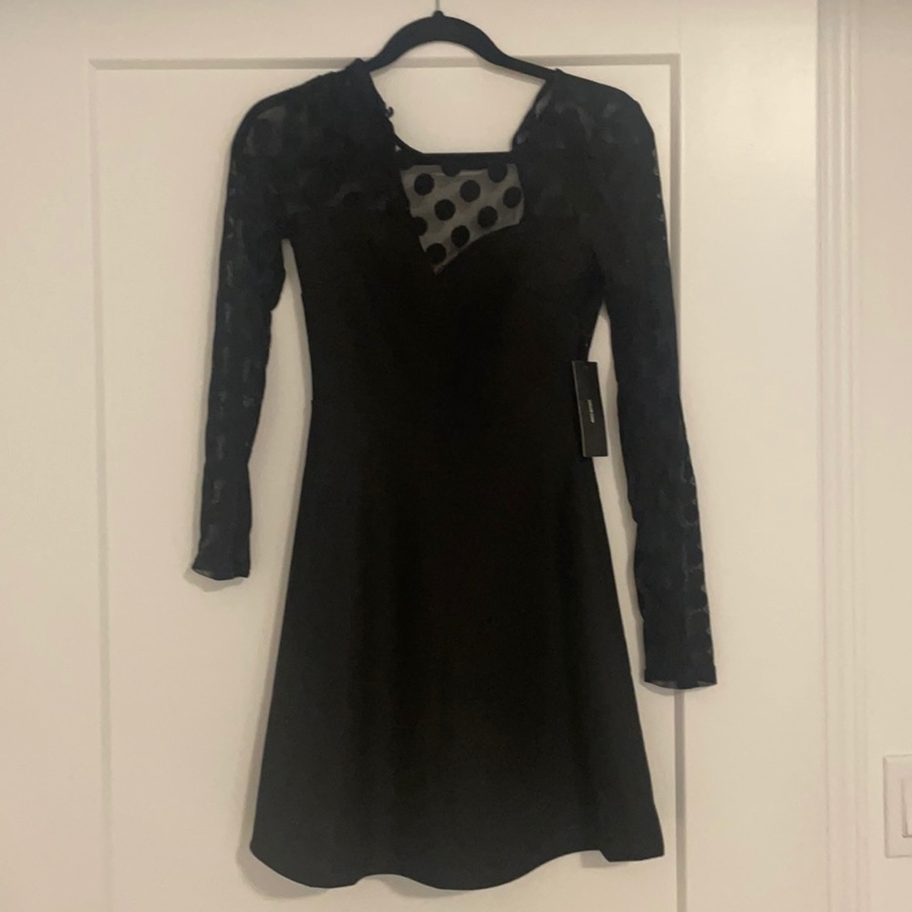 Lulu dress long sleeve brand new!